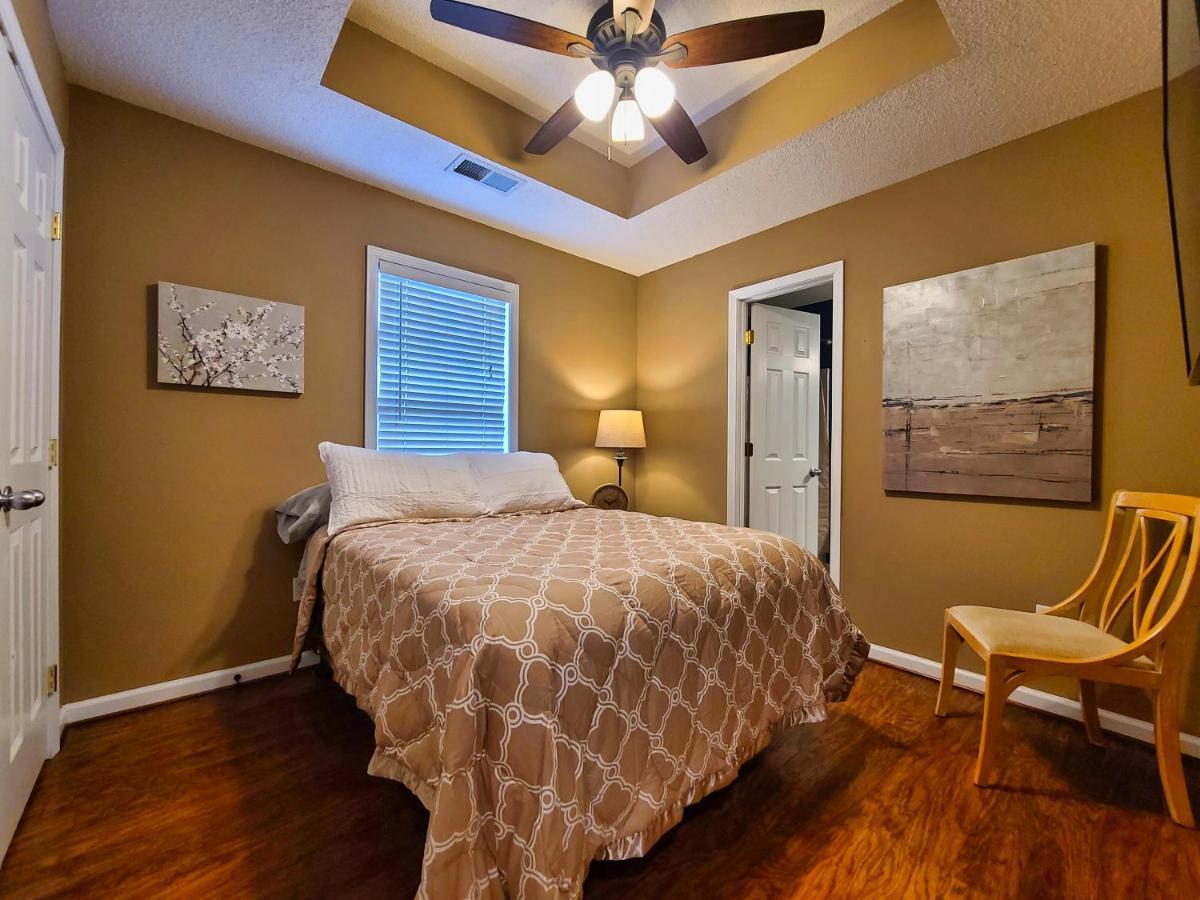Вилла Cozy House Near Ole Miss & M-Trade! Оксфорд Экстерьер фото